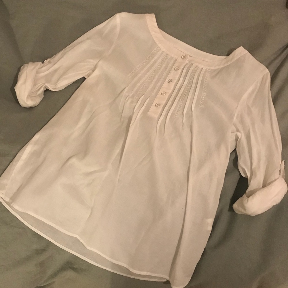 Vineyard vines top